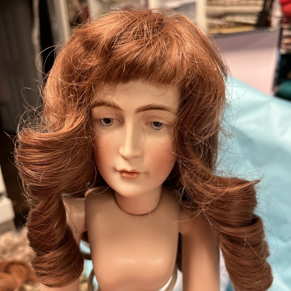 Bell Ceramics Julia Doll Wig Dark Brown Size 9/10 RWJ 073 Bangs Ringlets Antique